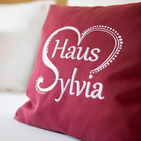 Haus Sylvia 라이스임알바흐탈